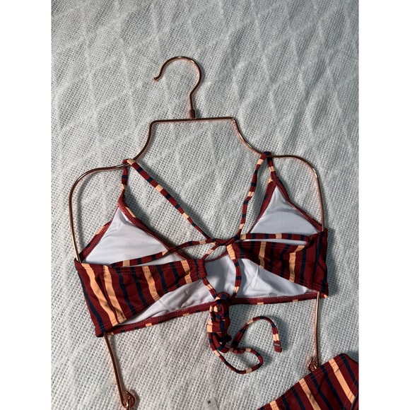 Cupshe Minimal Front Striped Bikini Set size M - Picture 9 of 10